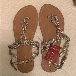 Never worn Merona Sandals